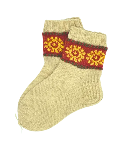 Hand-knitted wool socks white